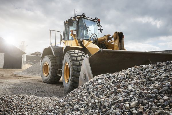 Driveway Gravel Delivery in Plymouth