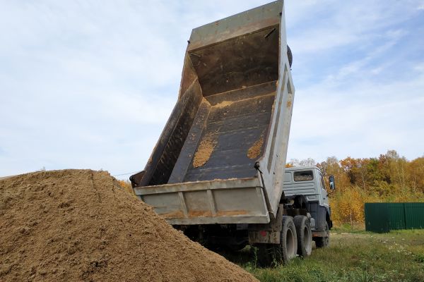 Topsoil Delivery in Plymouth