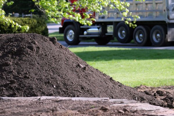 Yard Dirt Delivery in Plymouth